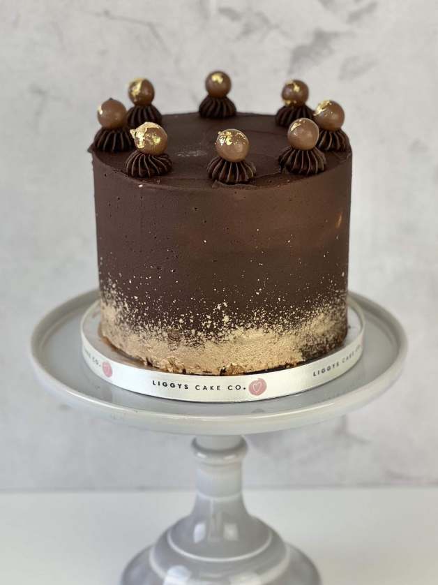 Birthday Cakes Edinburgh & Glasgow