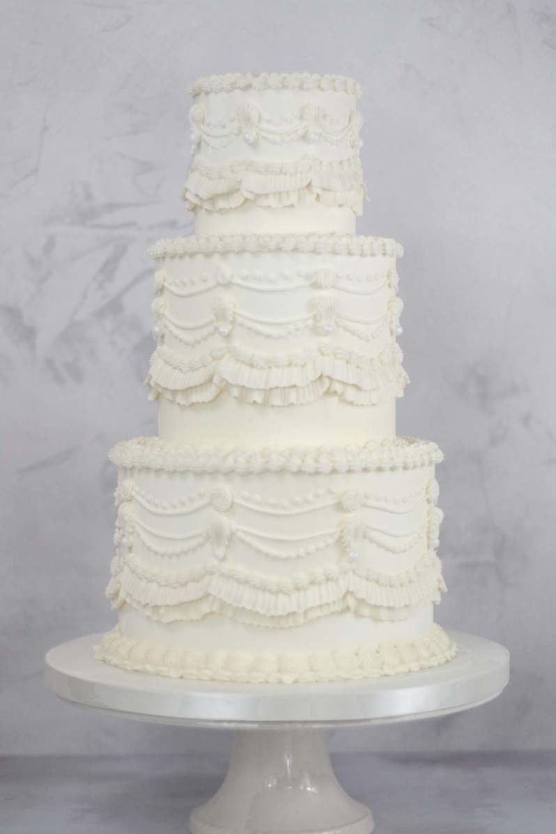 Wide Ruffle Cake Retro Ruffle Wedding Cake | Wedding Cakes