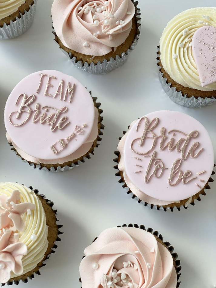bride to be cupcake