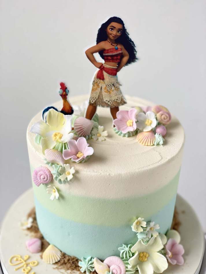 Moana Layer Cake