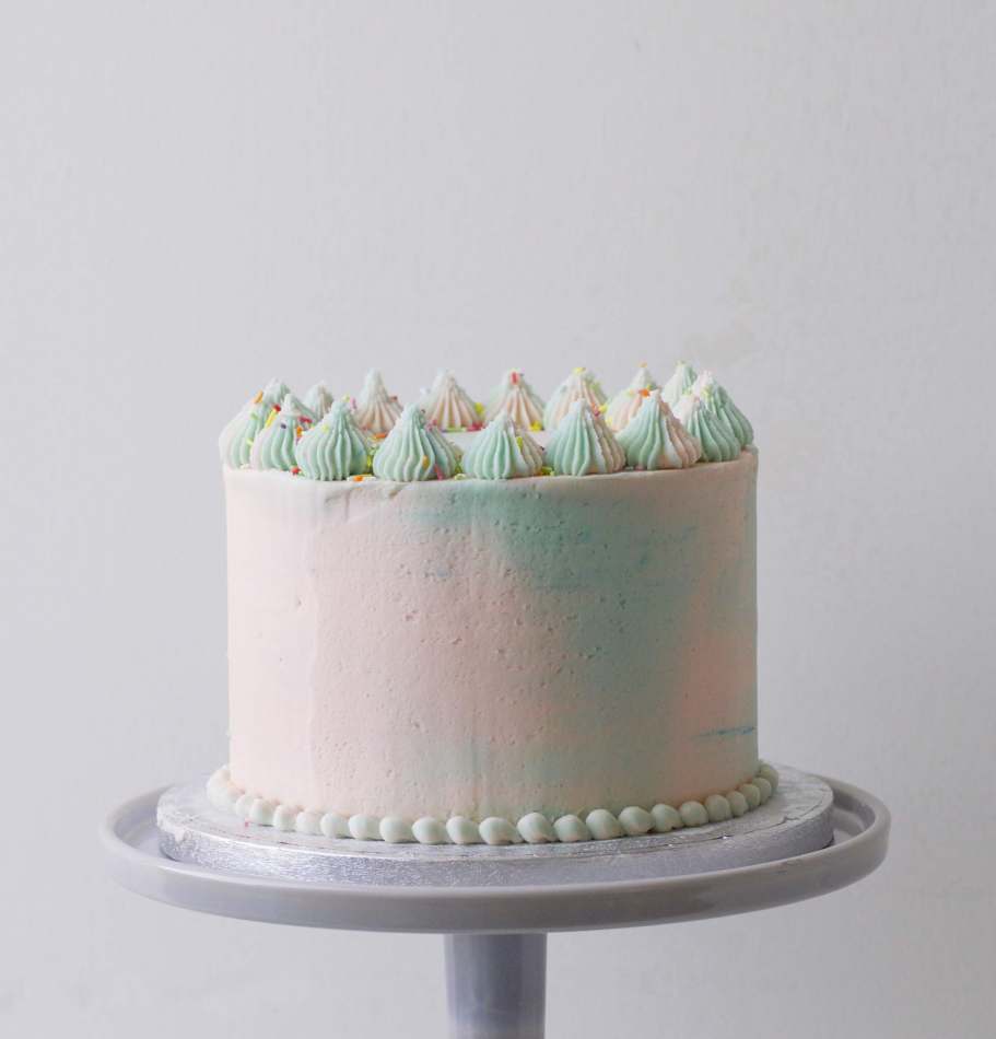High Altitude Pastel Party Birthday Cake with Lambeth Piping - Curly Girl  Kitchen