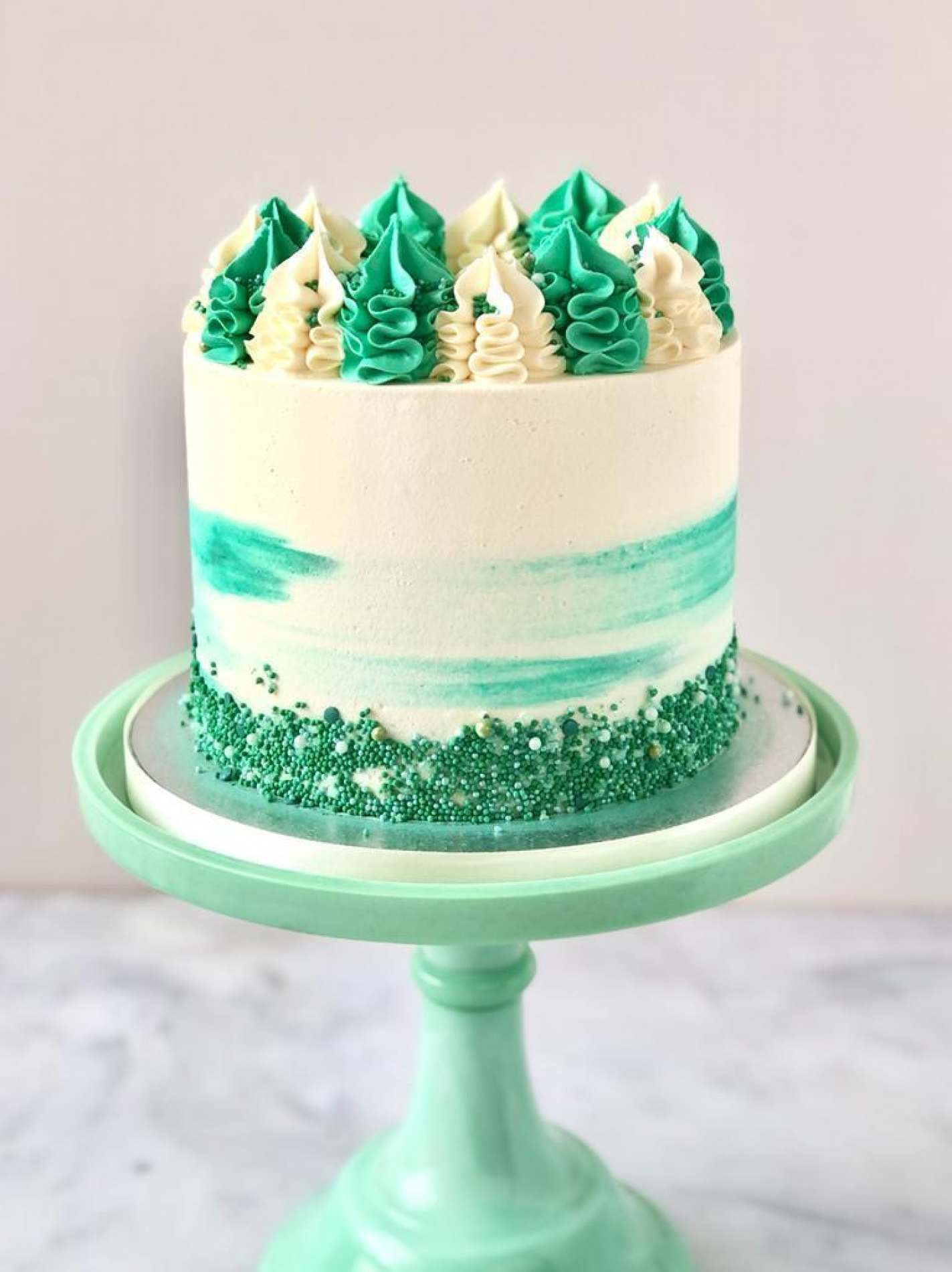Green sprinkles layer cake Birthdays