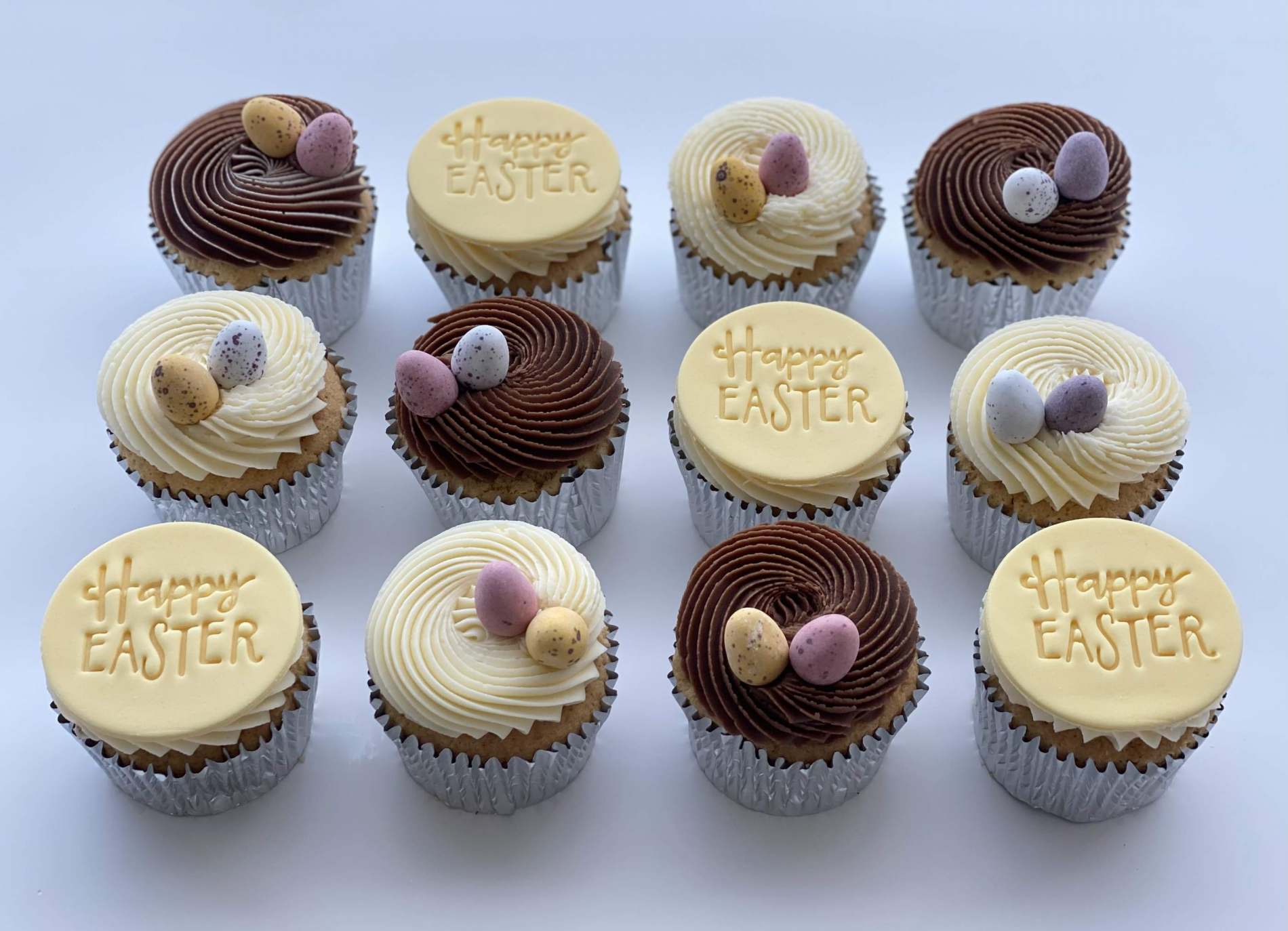 Easter Egg Bakery Box Cupcakes