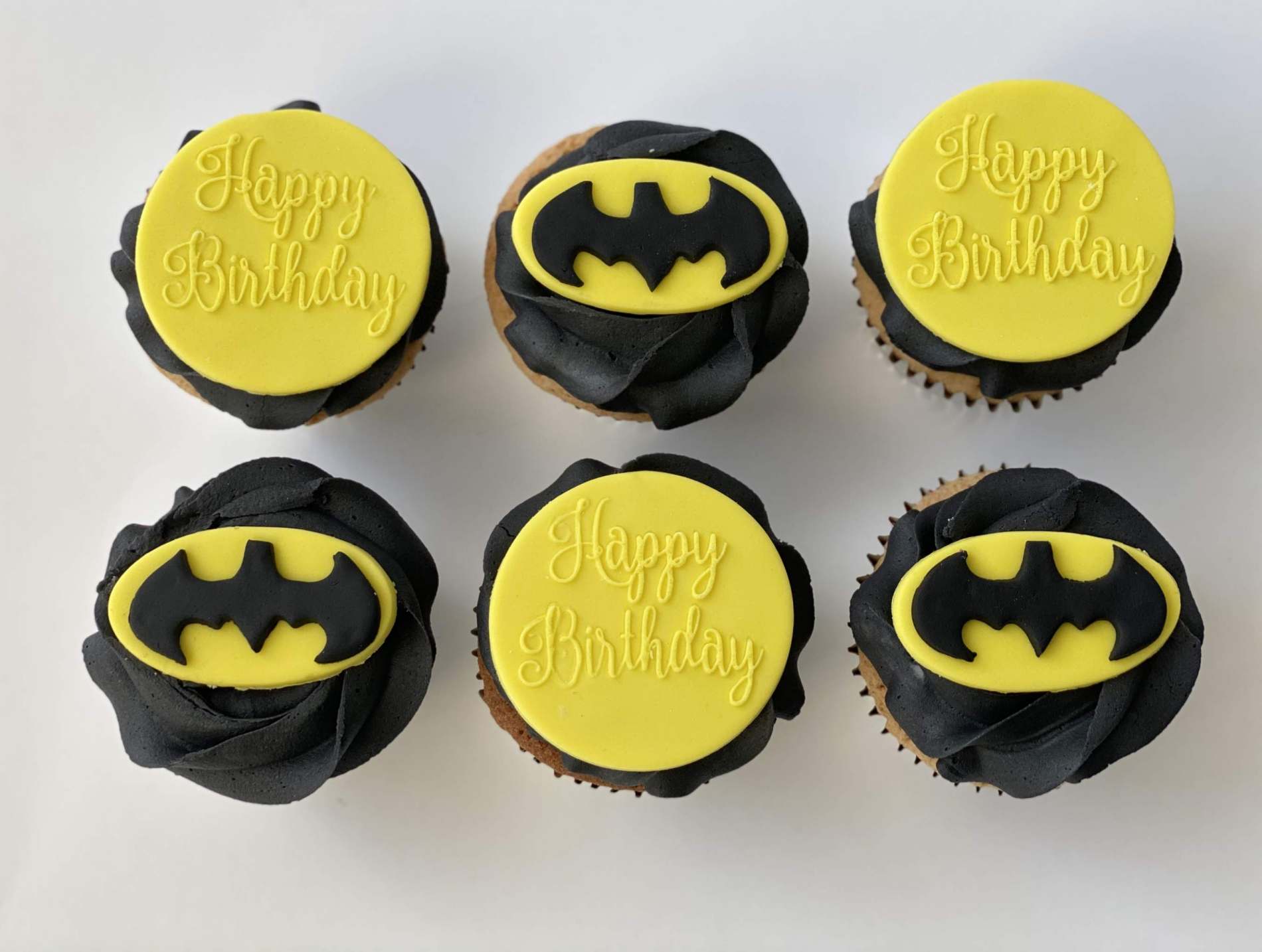 Batman Cupcakes Cupcakes