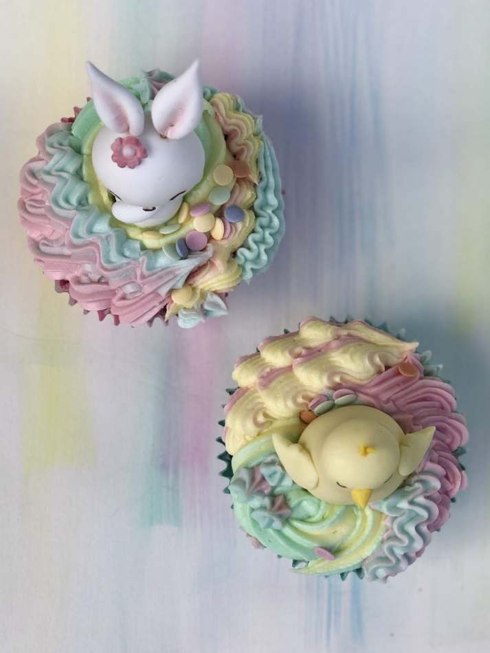 42 Pink Bunnies Edible sugar paste cake topper Cupcakes Baby shower Easter
