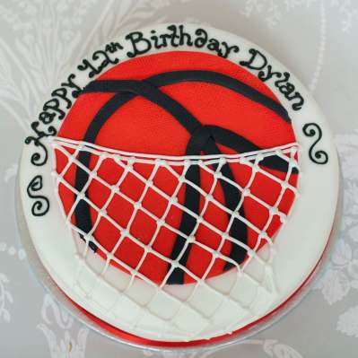 basket-ball-liggys cakes